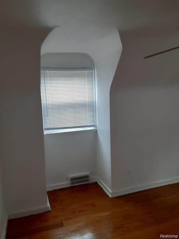 7021 Curtis Street, Detroit, MI 48221 — Photo 2