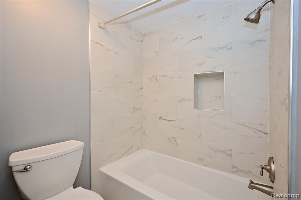 5177 Buckingham, Troy, MI 48098 — Photo 22