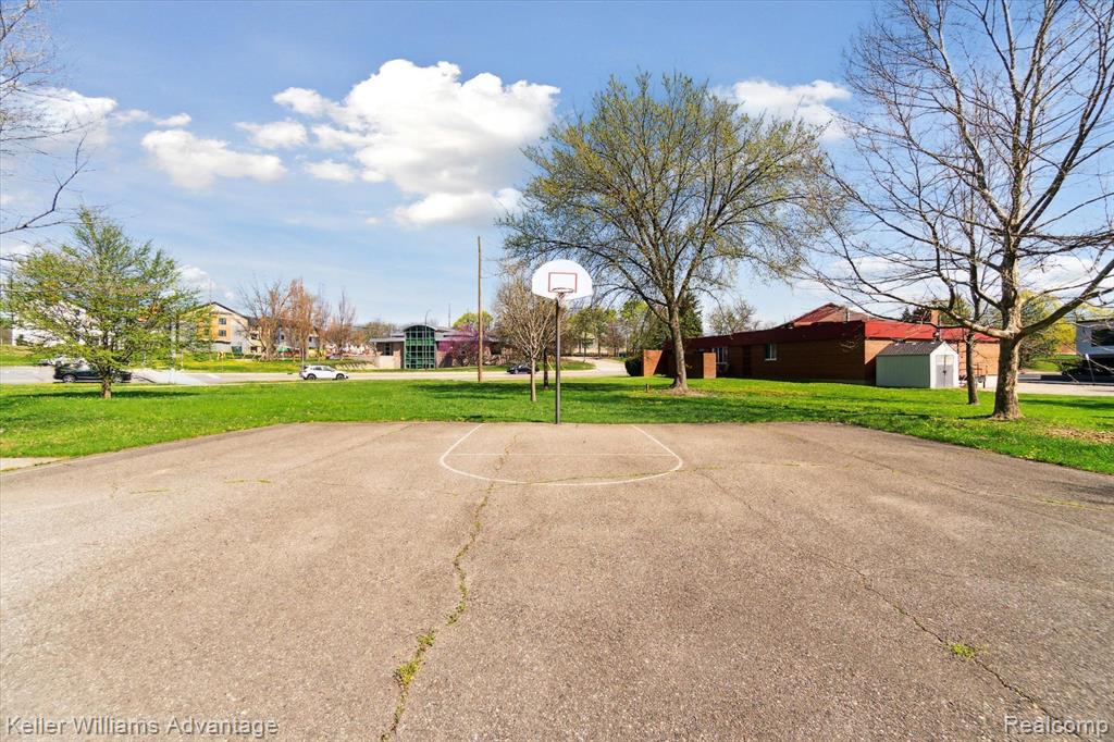 2418 PITTSFIELD Boulevard, Ann Arbor, MI 48104 — Photo 40