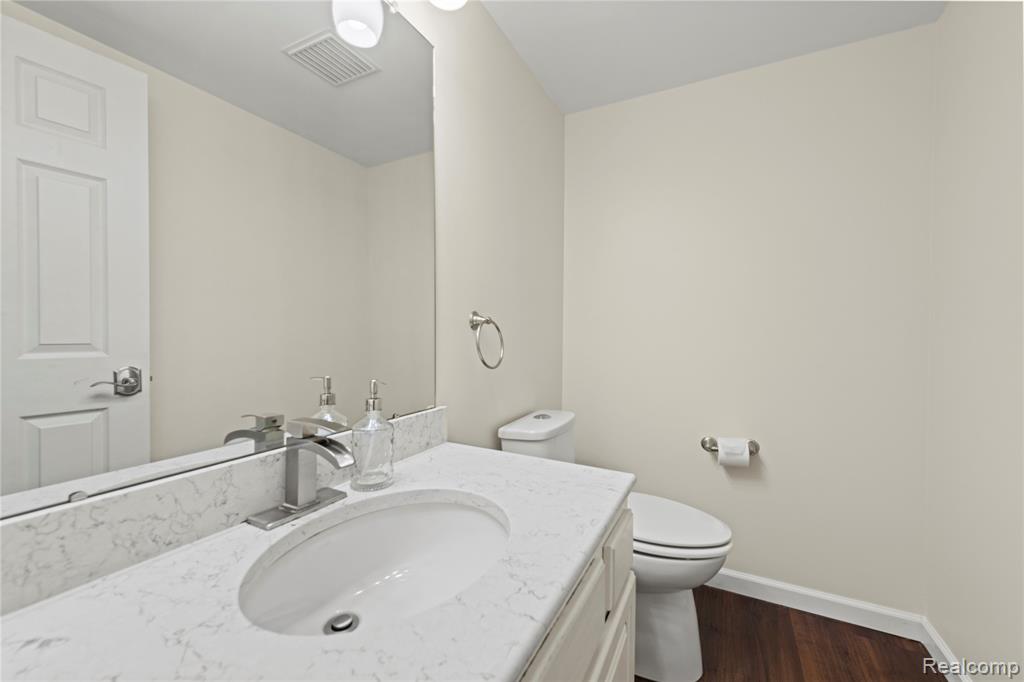 5143 Saffron Drive, Troy, MI 48085 — Photo 22