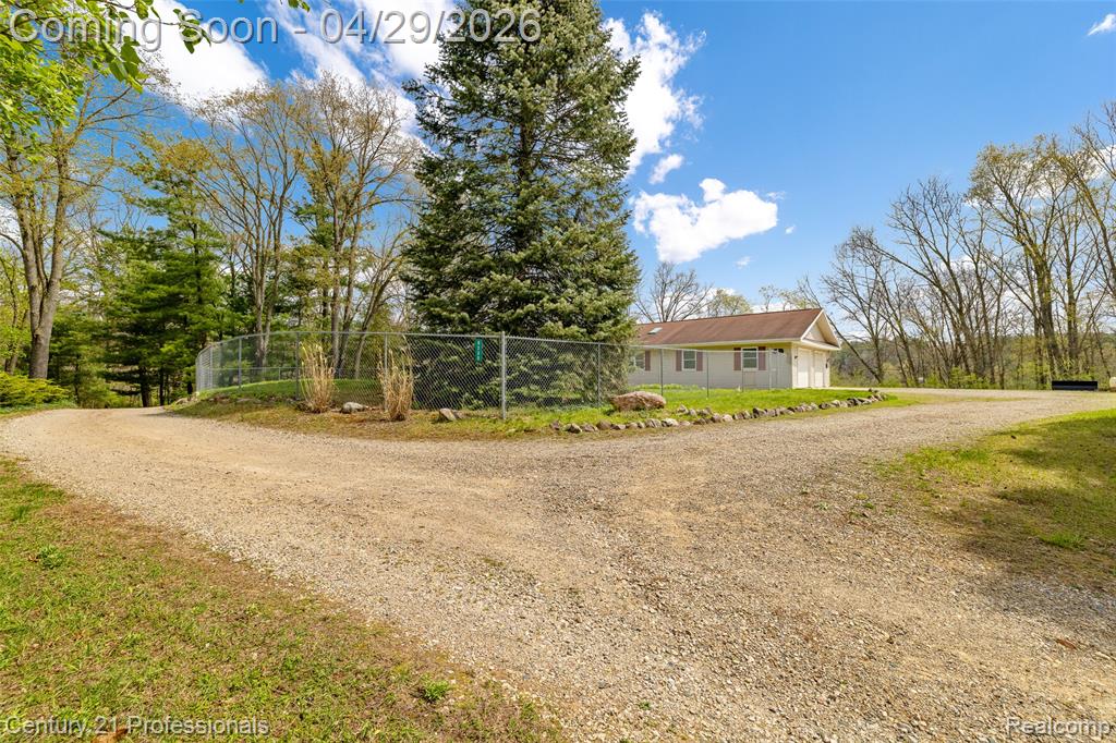 9200 Clyde Road, Fenton, MI 48430 — Photo 54