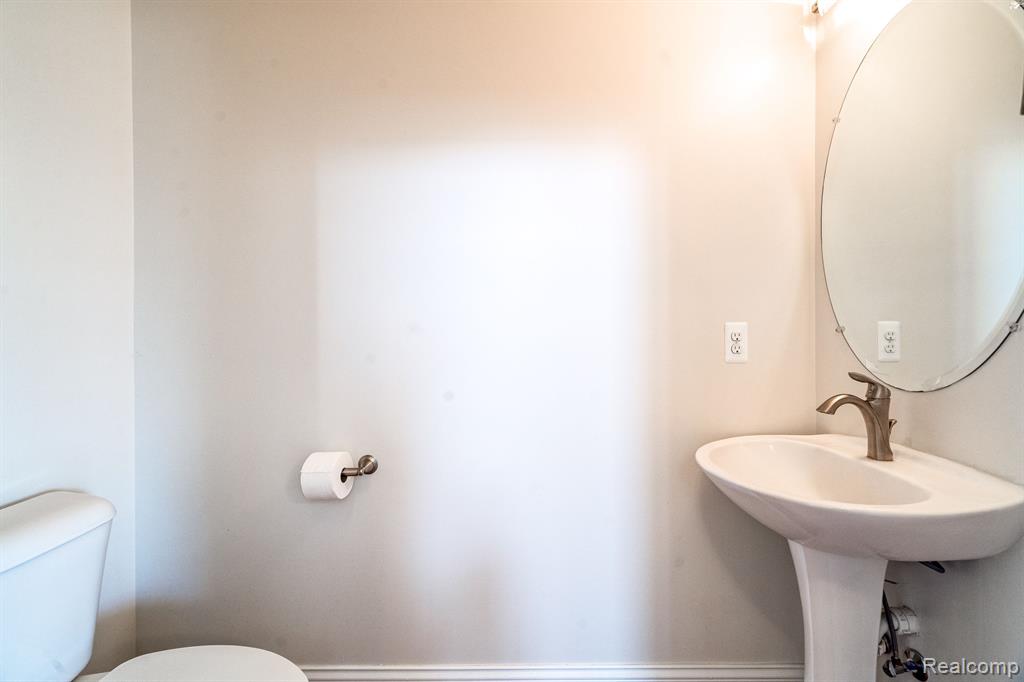 3253 EASTRIDGE Drive, Dexter, MI 48130 — Photo 24