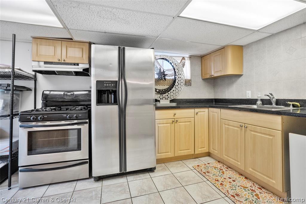7013 Payne Avenue, Dearborn, MI 48126 — Photo 50