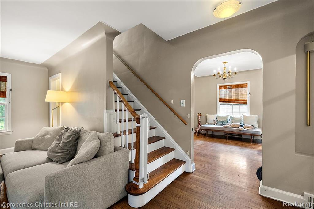 13356 Balfour Avenue, Huntington Woods, MI — Photo 16