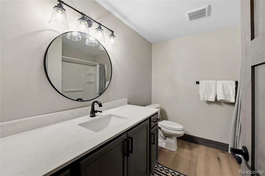 1920 Woodcreek Drive, Brighton, MI 48114 — Photo 36