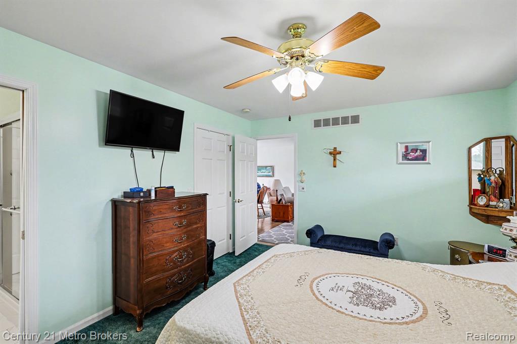 3861 Five Lakes Road, North Branch, MI 48461 — Photo 15