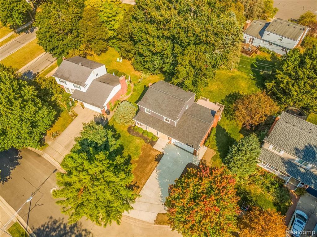 367 Pleasant Ridge Court, Saline, MI 48176 — Photo 6