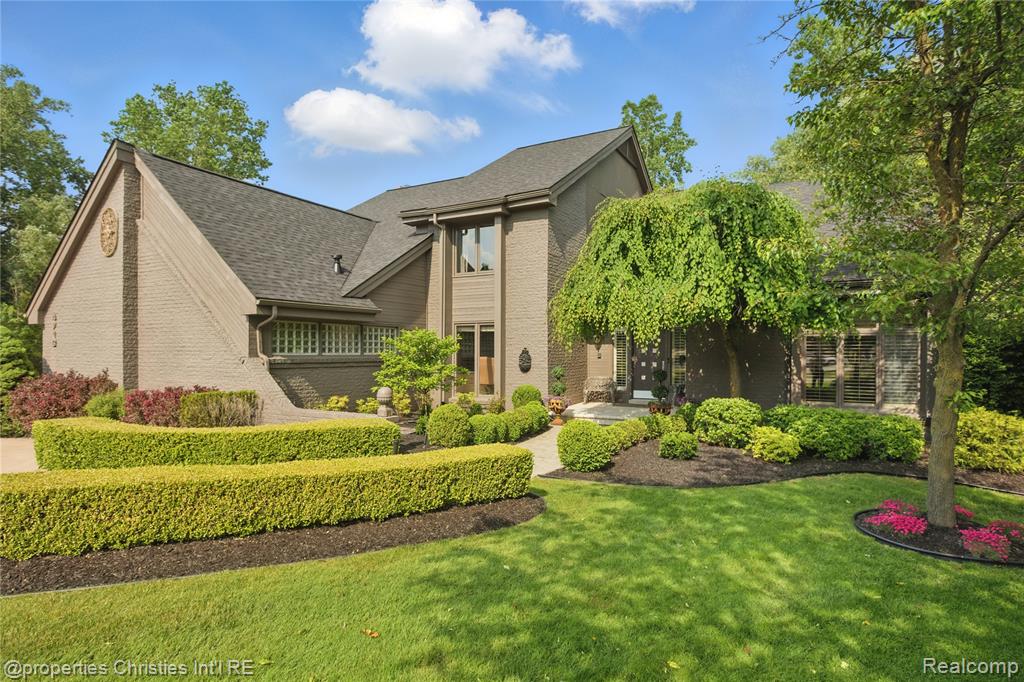 4713 Mada Court, West Bloomfield, MI — Photo 2