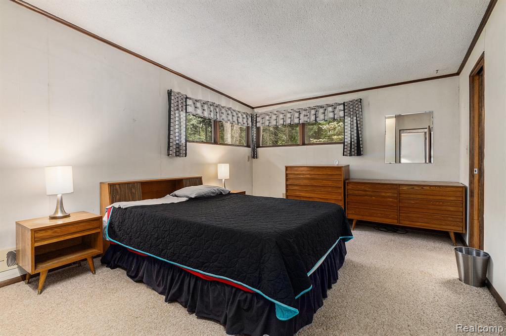 3192 Paint Creek Drive, Oakland, MI — Photo 18