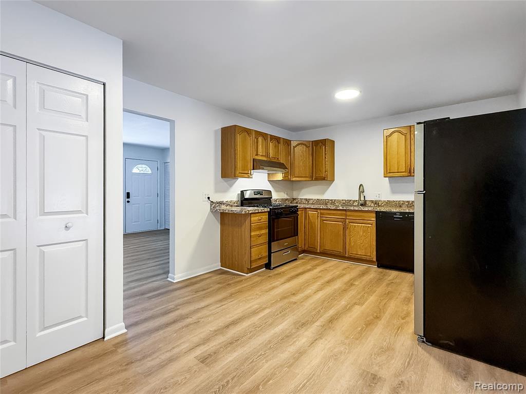 5611 Miriam Drive, Saginaw, MI 48601 — Photo 8