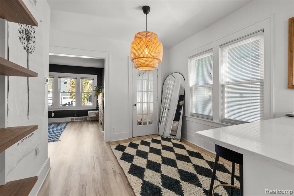 610 E Farnum Avenue, Royal Oak, MI 48067 — Photo 9