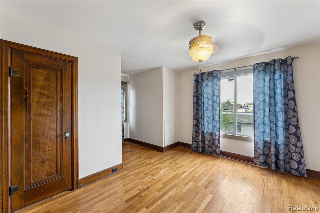 317 E Grand River Avenue, Fowlerville, MI 48836 — Photo 14