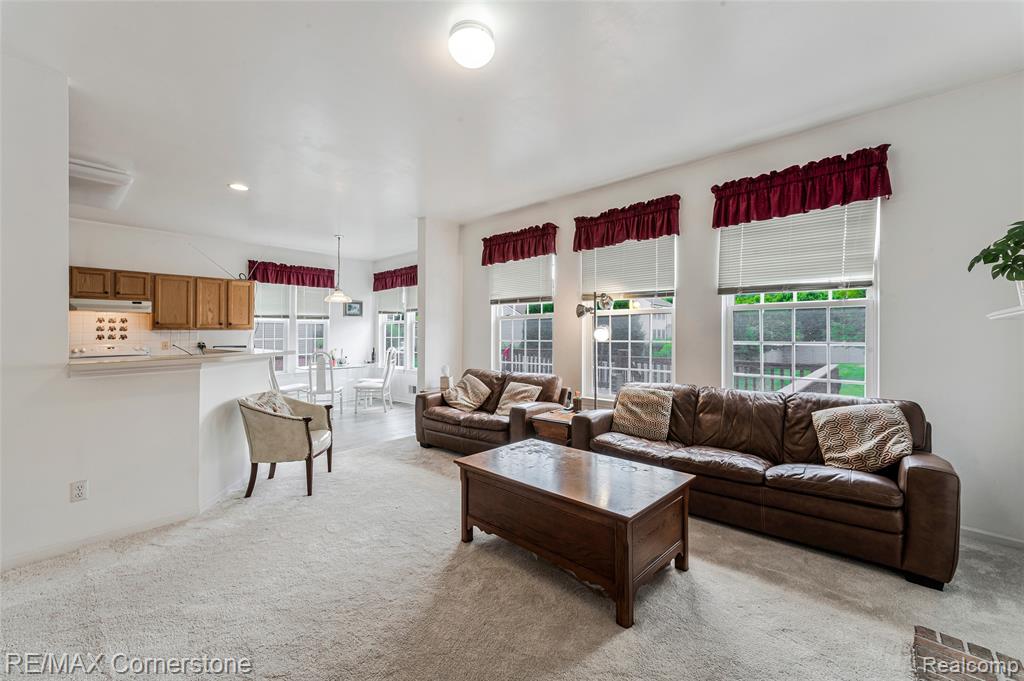 8307 Parkside Drive, Westland, MI — Photo 18