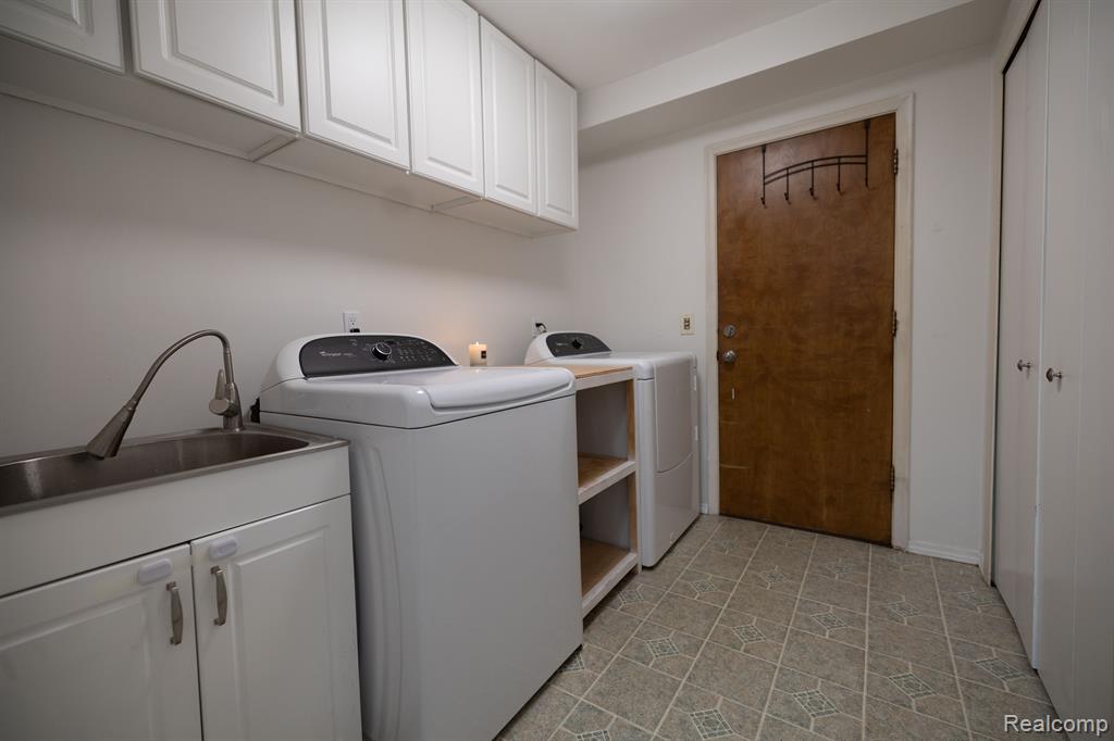 6825 ALDERLEY Way, West Bloomfield, MI — Photo 26