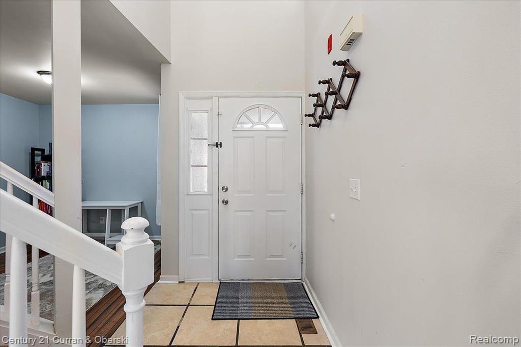 45105 Horseshoe Circle, Canton, MI 48187 — Photo 4