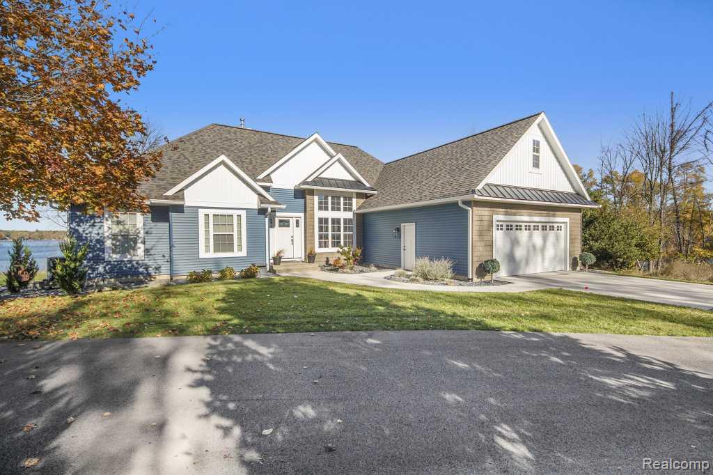 5909 E 92nd Street, Newaygo, MI 49337 — Photo 2