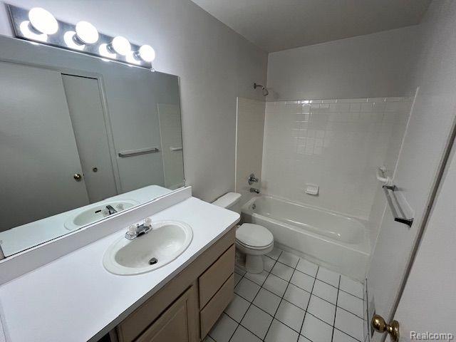 6891 Deerhurst, 96, Westland, MI — Photo 5