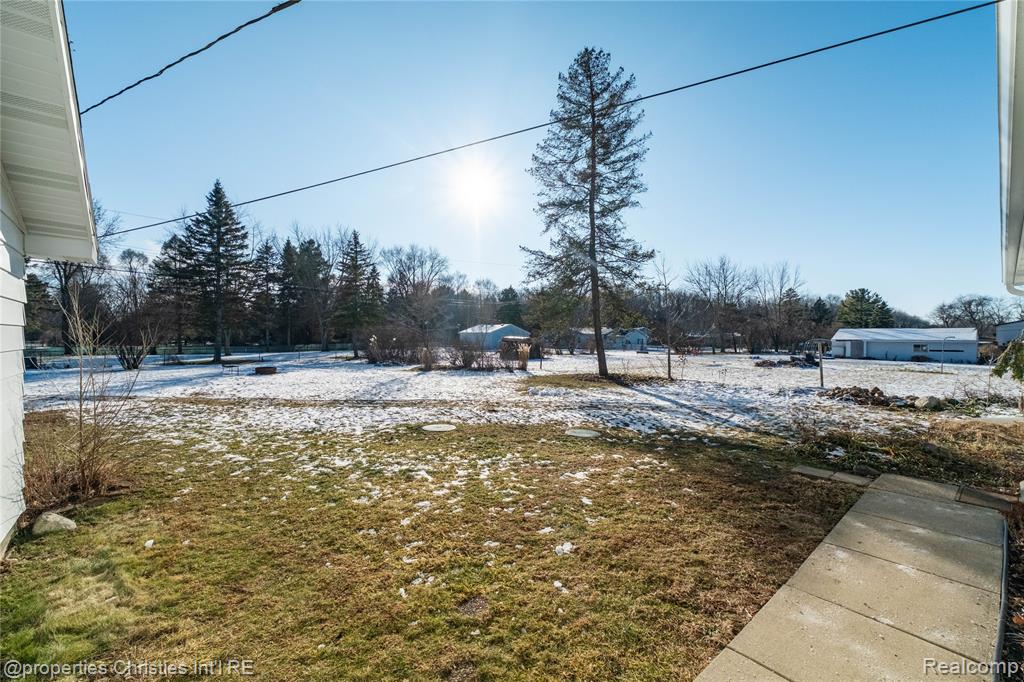 61403 Fairland Drive, South Lyon, MI 48178 — Photo 30