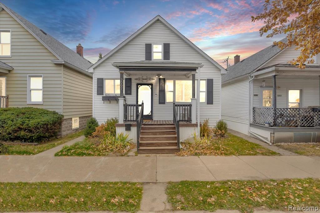 2997 Hanley Street, Hamtramck, MI 48212 — front exterior