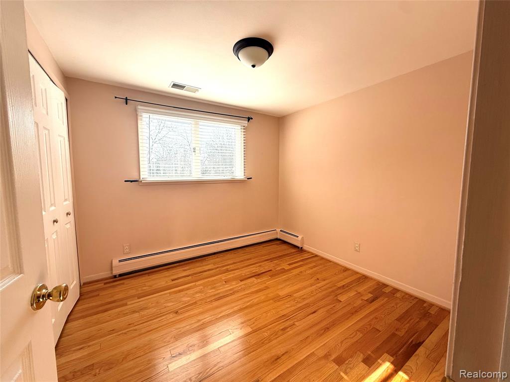 2570 Aspen Lane, Bloomfield, MI 48302 — Photo 24