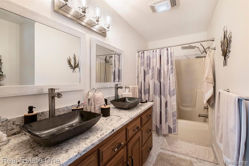 4155 HICKORY Hills, Dryden, MI 48428 — Photo 21