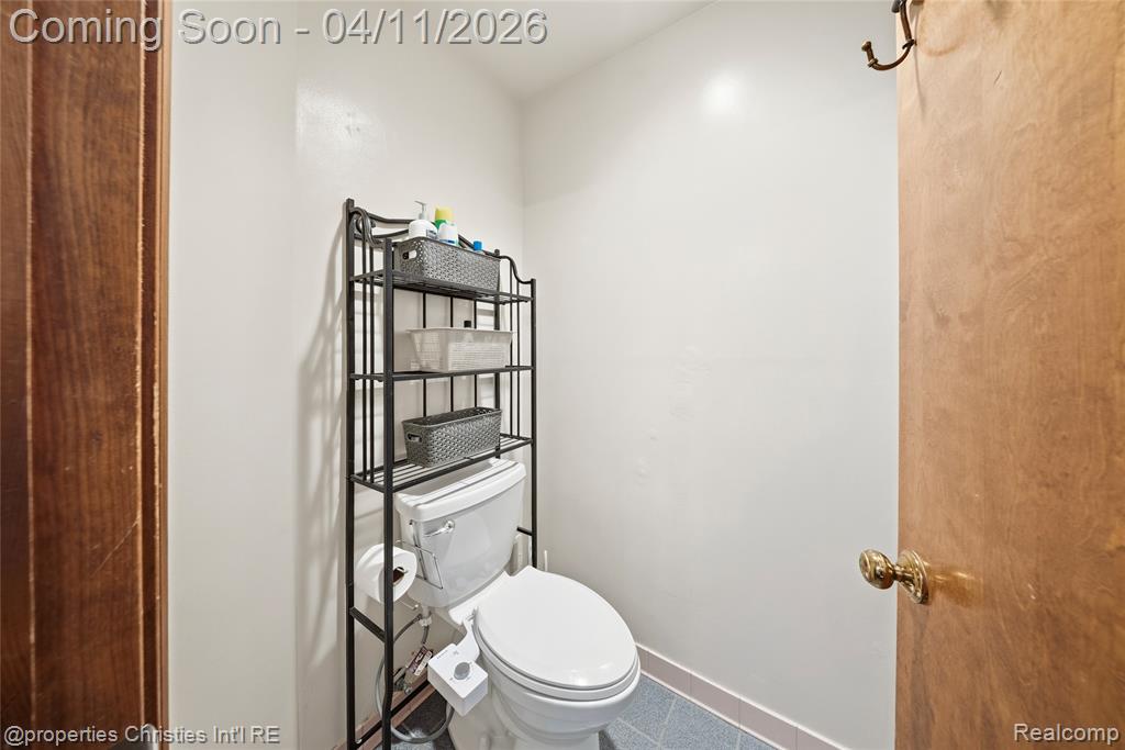 24760 Arsenal Road, Flat Rock, MI 48134 — Photo 51