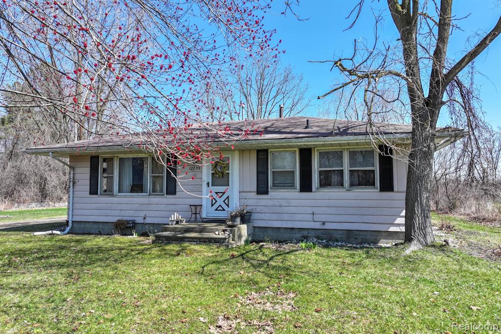 12181 Dixie Highway, Birch Run, MI 48415 — Photo 26