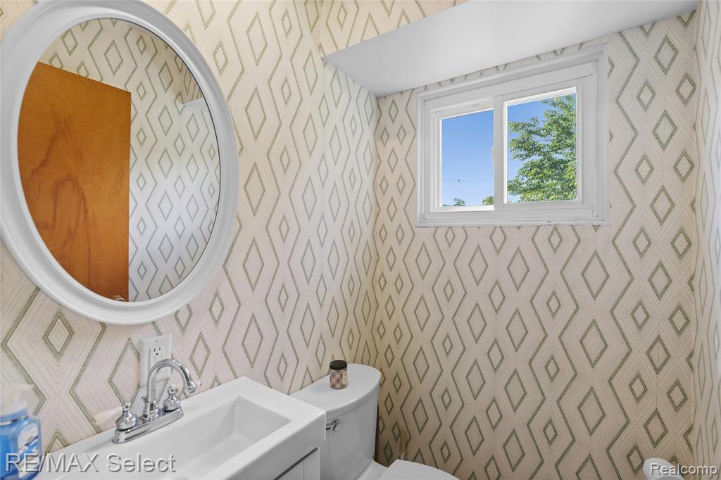 574 Poplar Street, Clio, MI 48420 — Photo 33