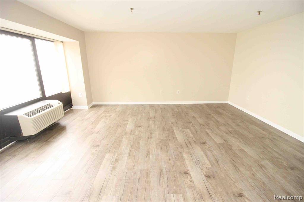 1001 W JEFFERSON Avenue, Detroit, MI 48226 — Photo 7