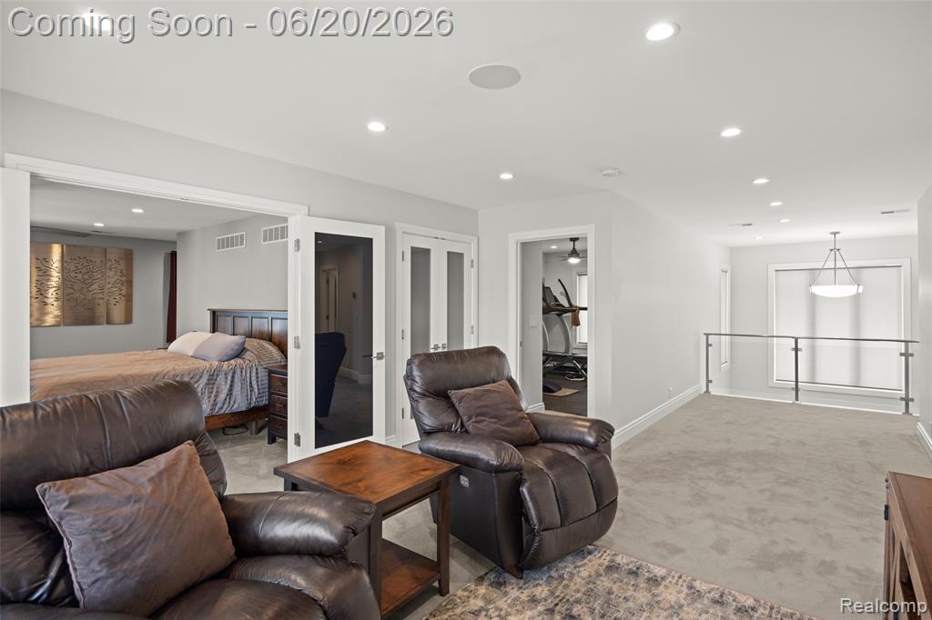 22491 E 10 Mile Road, Saint Clair Shores, MI 48080 — Photo 49