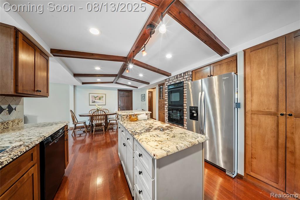 7929 Siding Court, Grosse Ile, MI 48138 — Photo 18