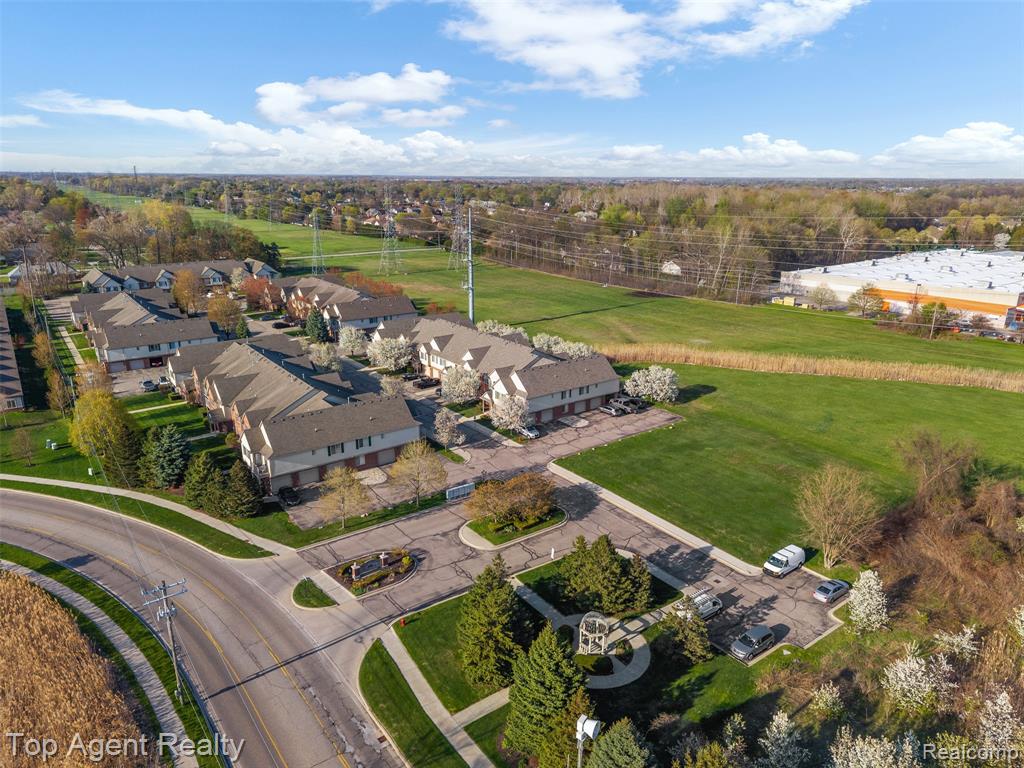 45512 Hidden View Court, Utica, MI 48315 — Photo 31