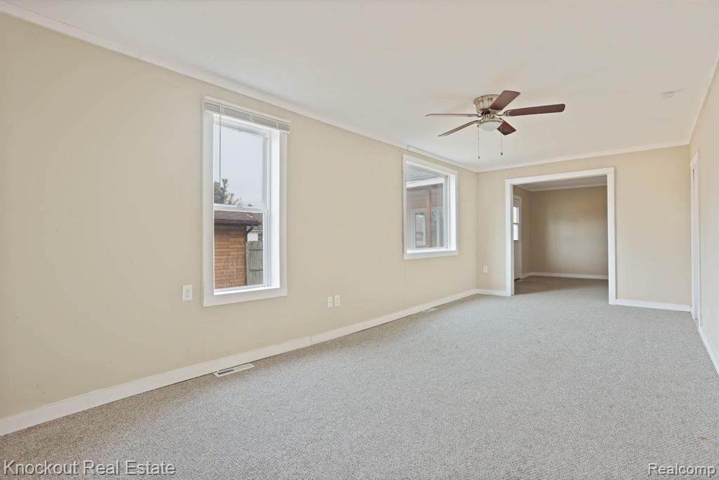 117 S IRVING Street, St. Charles, MI 48655 — Photo 7