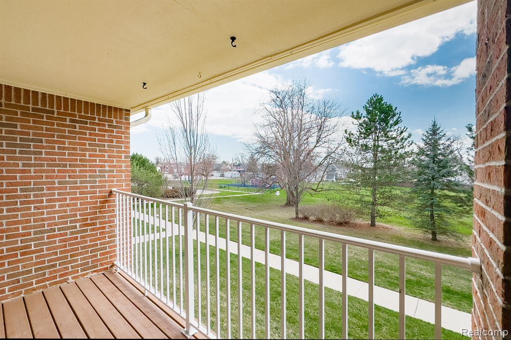 491 MULBERRY Street, Wyandotte, MI 48192 — Photo 21