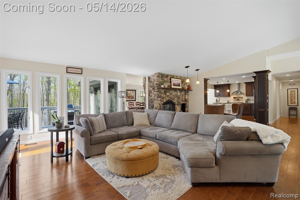 2846 Duana Drive, Milford, MI 48380 — Photo 7