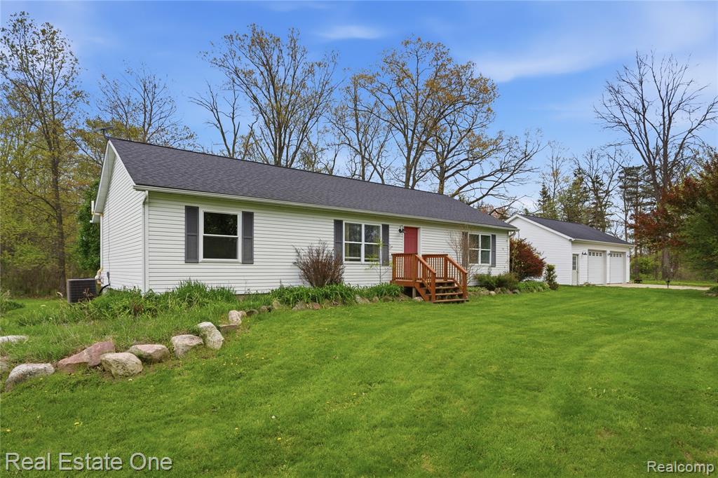 3351 N M 52, Stockbridge, MI 49285 — Photo 37