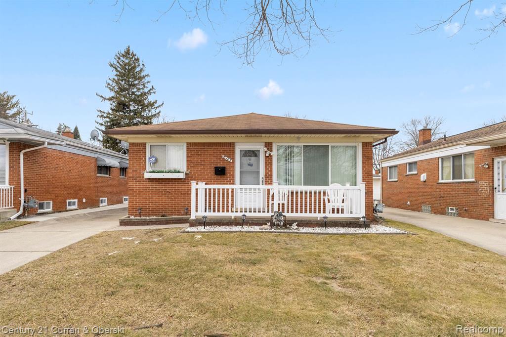 6483 COLONIAL Street, Dearborn Heights, MI 48127 — Photo 32