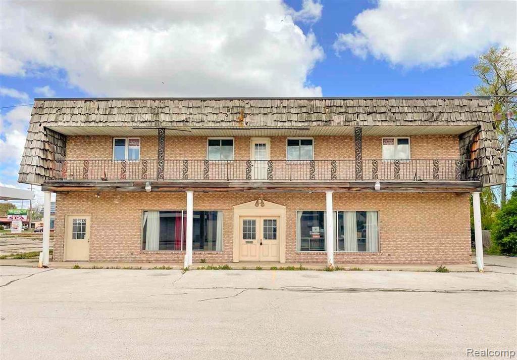 804 N Euclid Ave, Bay City, MI 48706