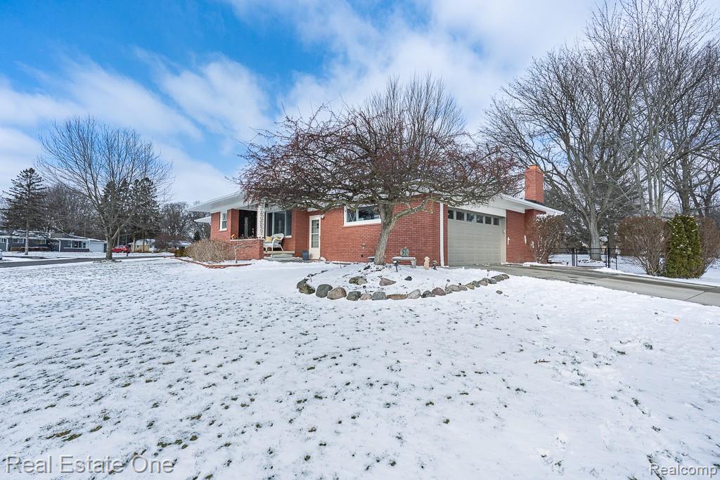 395 Wimpole Drive, Rochester Hills, MI 48309 — Photo 19