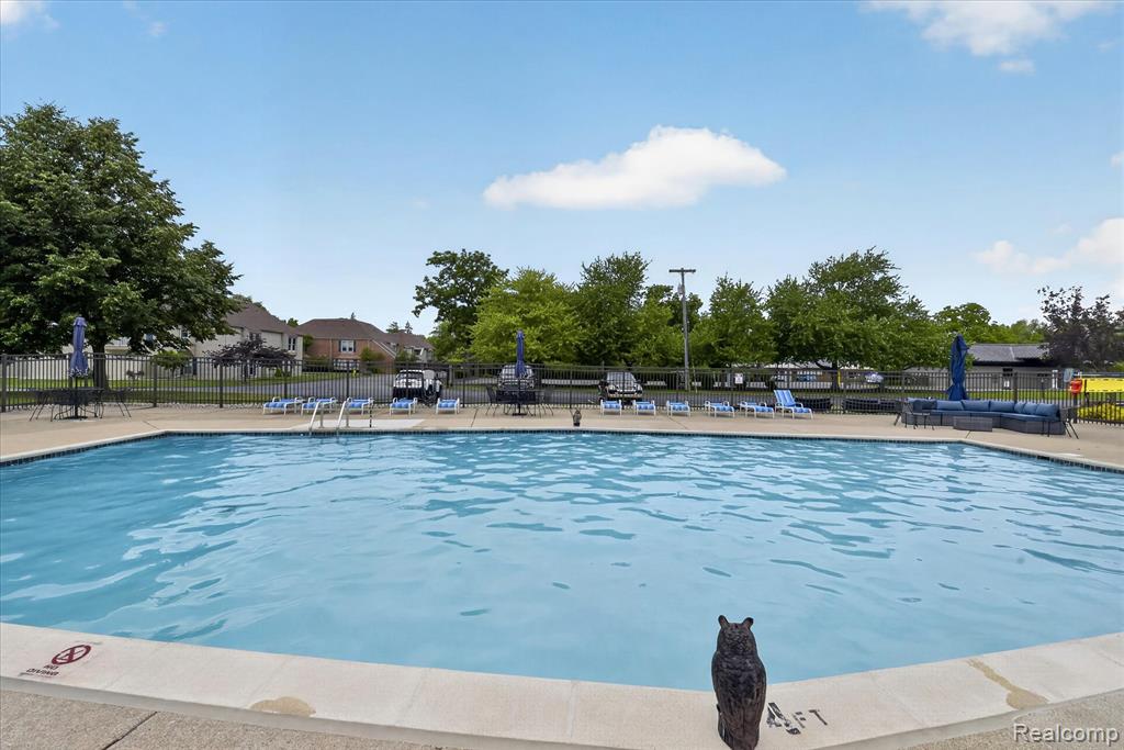 8127 Colony Drive, 21, Grosse Ile, MI 48138 — Photo 48
