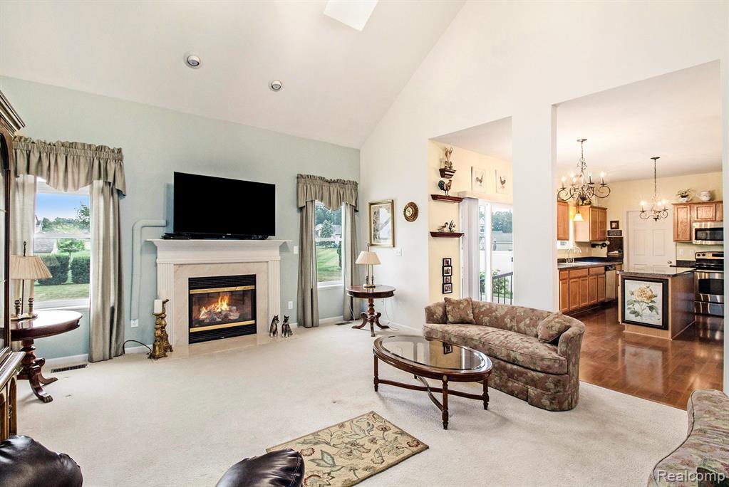 8342 Meadow Creek Drive, Goodrich Vlg, MI — Photo 3
