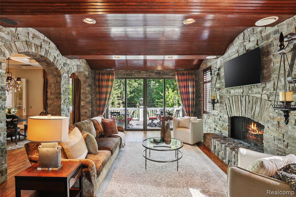 744 Thayer Boulevard, Northville, MI 48167 — Photo 27