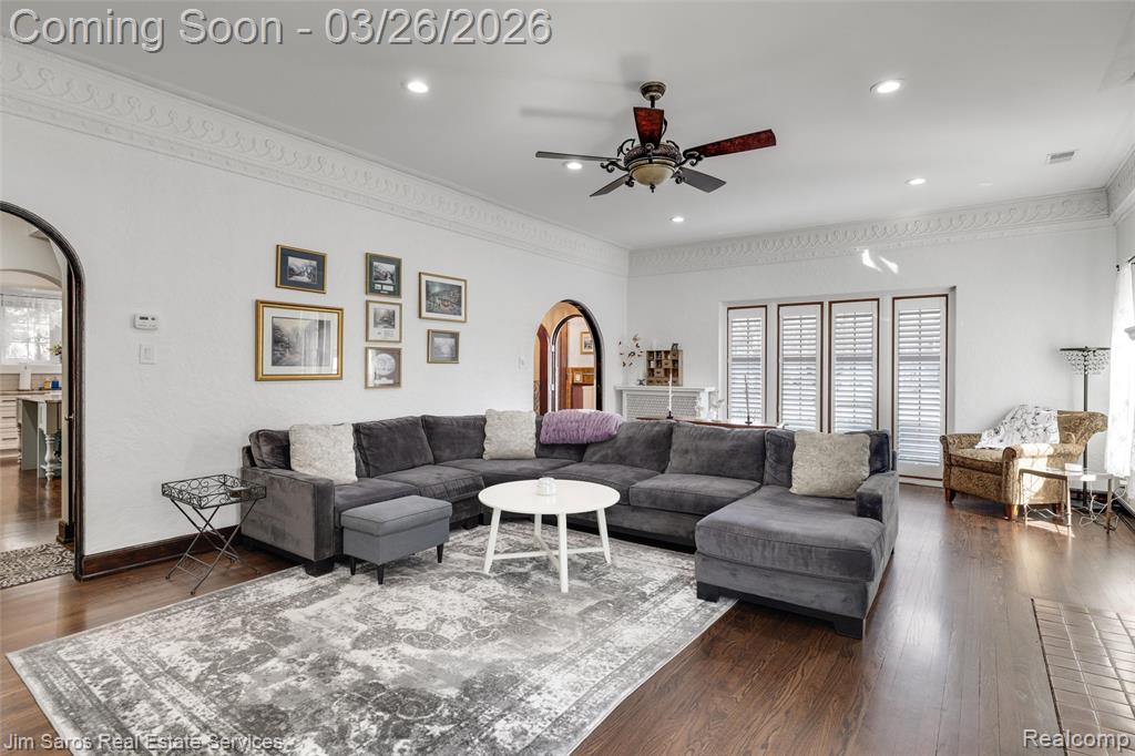 1247 Buckingham Road, Grosse Pointe Park, MI 48230 — Photo 7