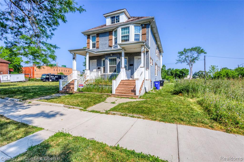 641 Josephine Street - Photo 2