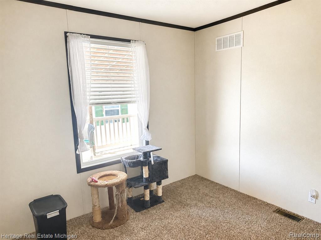 50948 Connecticut, Novi, MI — Photo 11