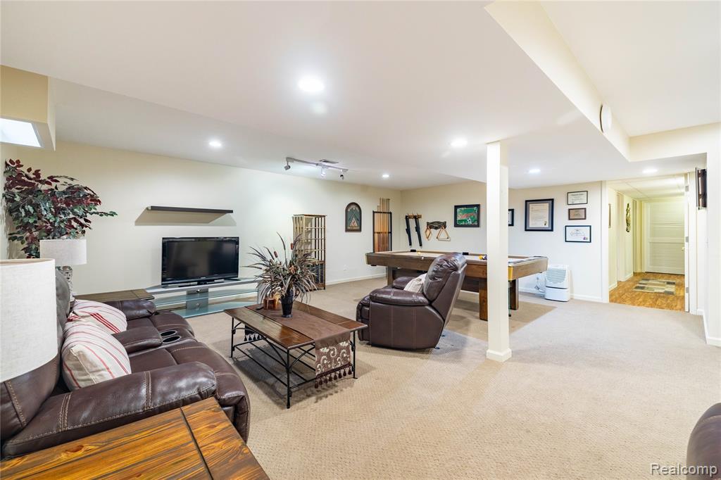 135 Great Pines Drive, Oxford, MI 48371 — Photo 37