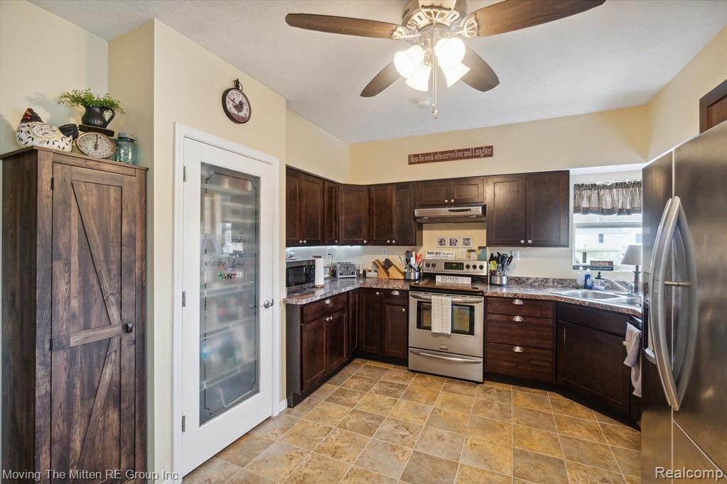 4259 DEXTER Trail, Stockbridge, MI 49285 — Photo 10