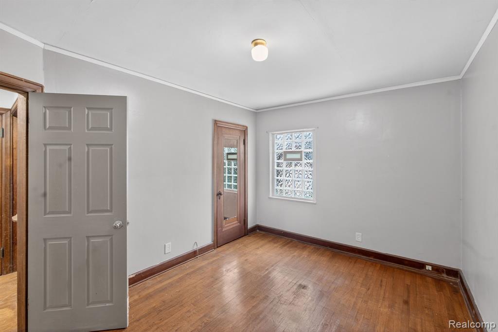 9495 Lakepointe Street, Detroit, MI 48224 — Photo 11