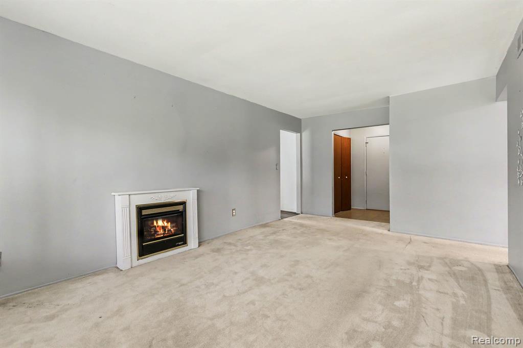 5540 New Meadow Drive, Ypsilanti, MI 48197 — Photo 5