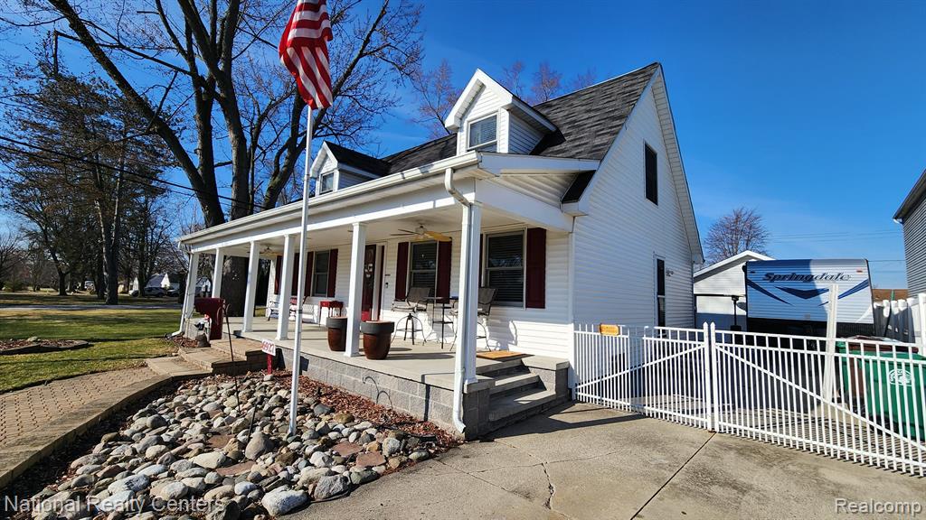 6927 HUBBARD Street, Garden City, MI — Photo 8